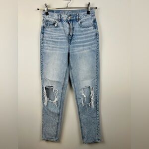 American Eagle Mom Jeans Size 2 Long Tall Light Wash